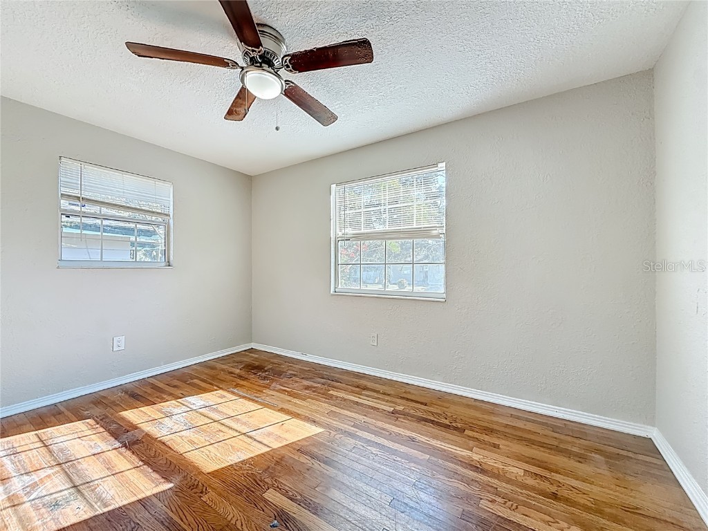 6295 3rd Avenue S Saint Petersburg FL 33707 TB8460120 image30