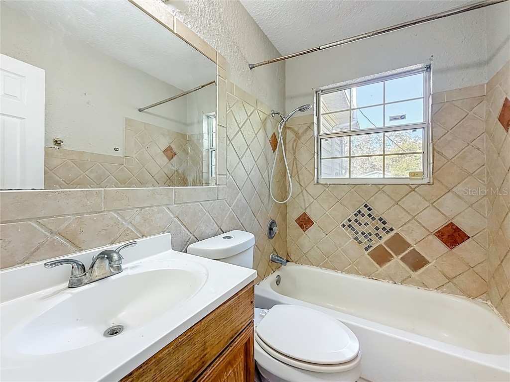 6295 3rd Avenue S Saint Petersburg FL 33707 TB8460120 image34
