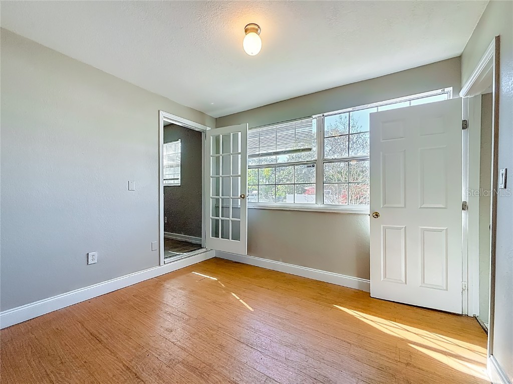 6295 3rd Avenue S Saint Petersburg FL 33707 TB8460120 image37