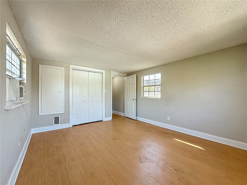 6295 3rd Avenue S Saint Petersburg FL 33707 TB8460120 image44