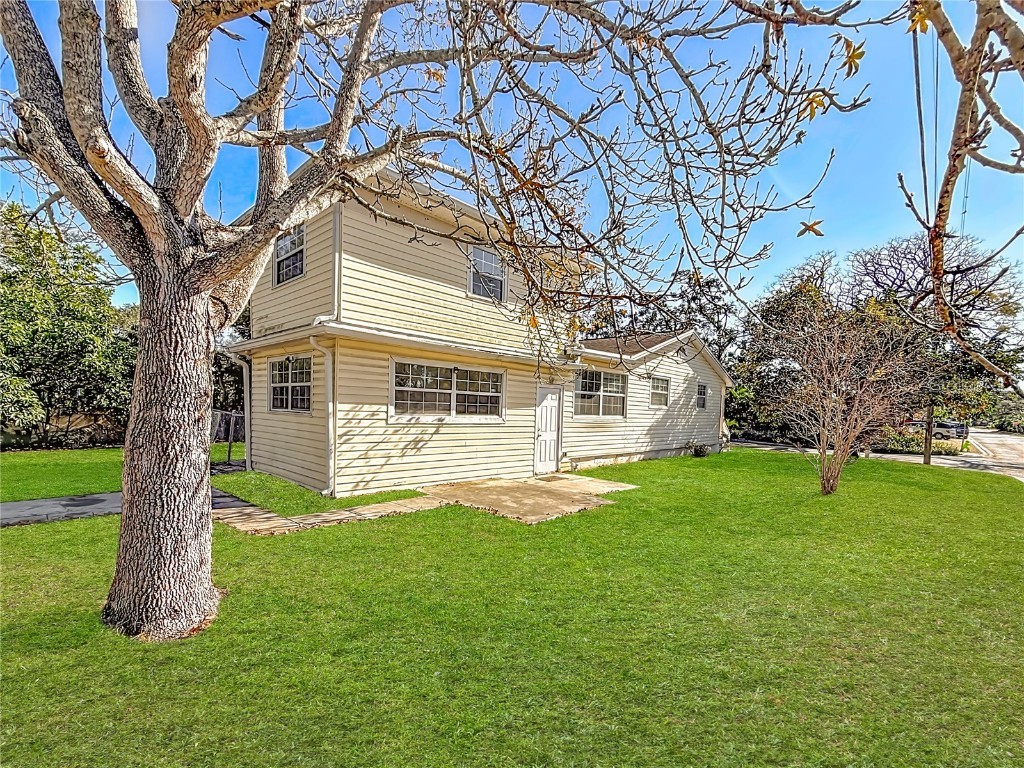 6295 3rd Avenue S Saint Petersburg FL 33707 TB8460120 image49