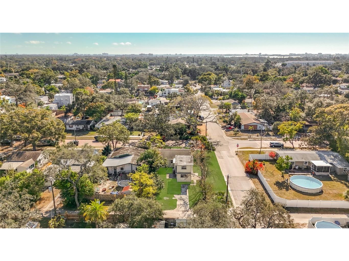 6295 3rd Avenue S Saint Petersburg FL 33707 TB8460120 image59