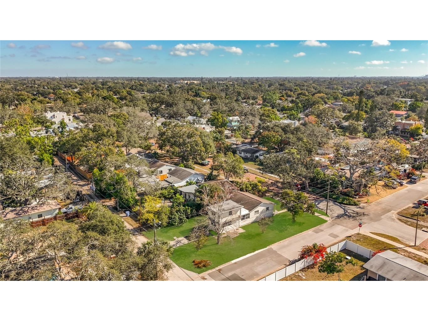 6295 3rd Avenue S Saint Petersburg FL 33707 TB8460120 image60