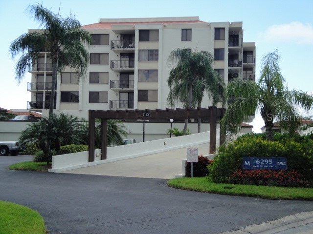6295 Bahia Del Mar Circle #216 Saint Petersburg FL 33715 U8240429 image2