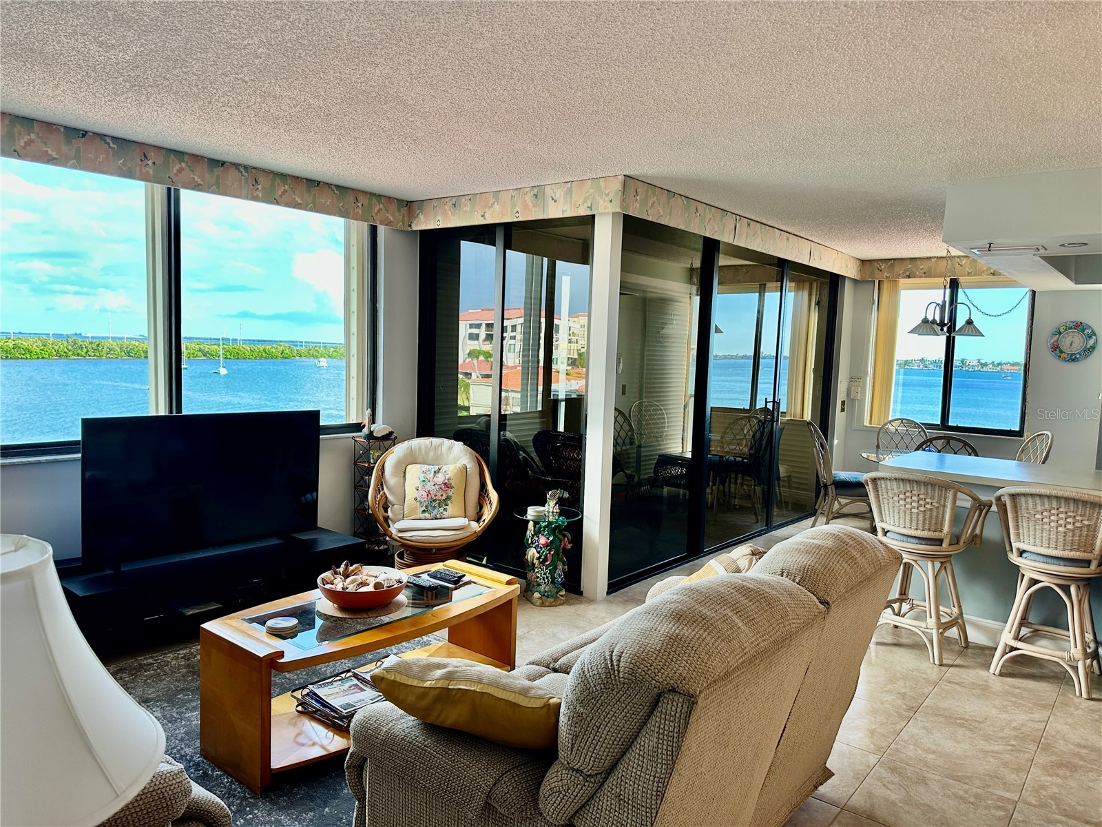 6295 Bahia Del Mar Circle #408 Saint Petersburg FL 33715 TB8469623 image1