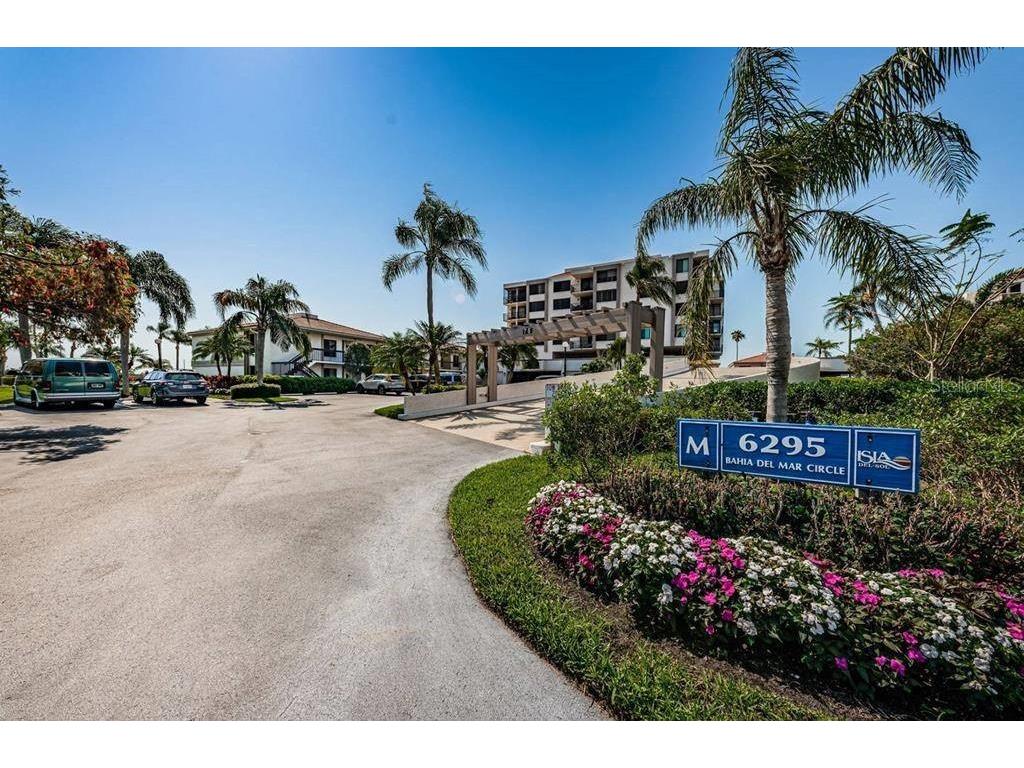 6295 Bahia Del Mar Circle #505 Saint Petersburg FL 33715 TB8474072 image2