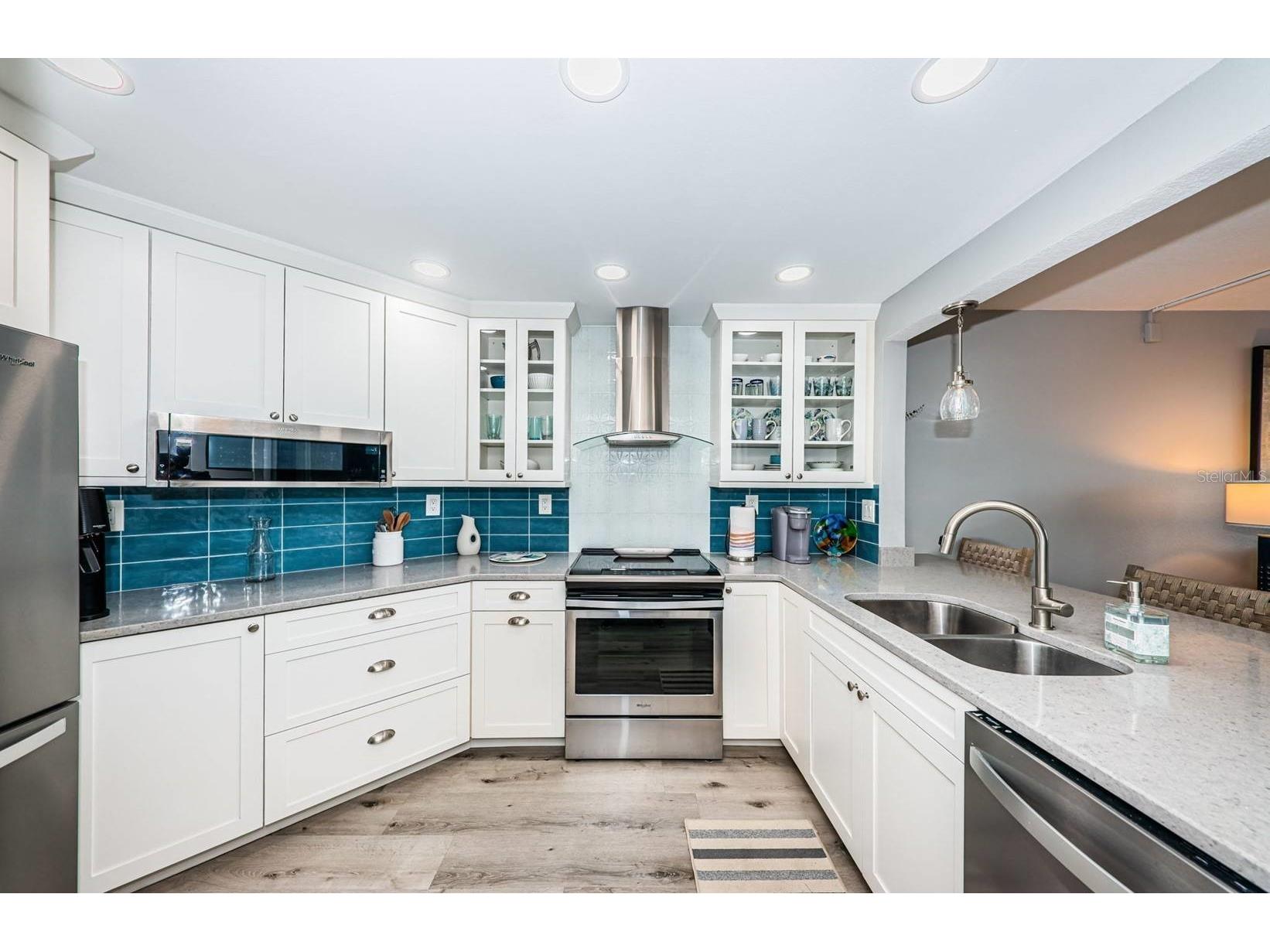 6295 Bahia Del Mar Circle #505 Saint Petersburg FL 33715 TB8474072 image4