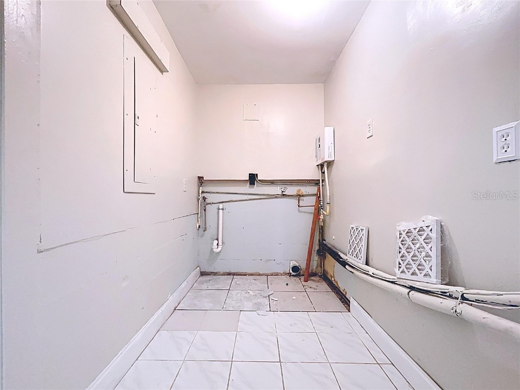 6296 62nd Street N Pinellas Park FL 33781 TB8437907 image68