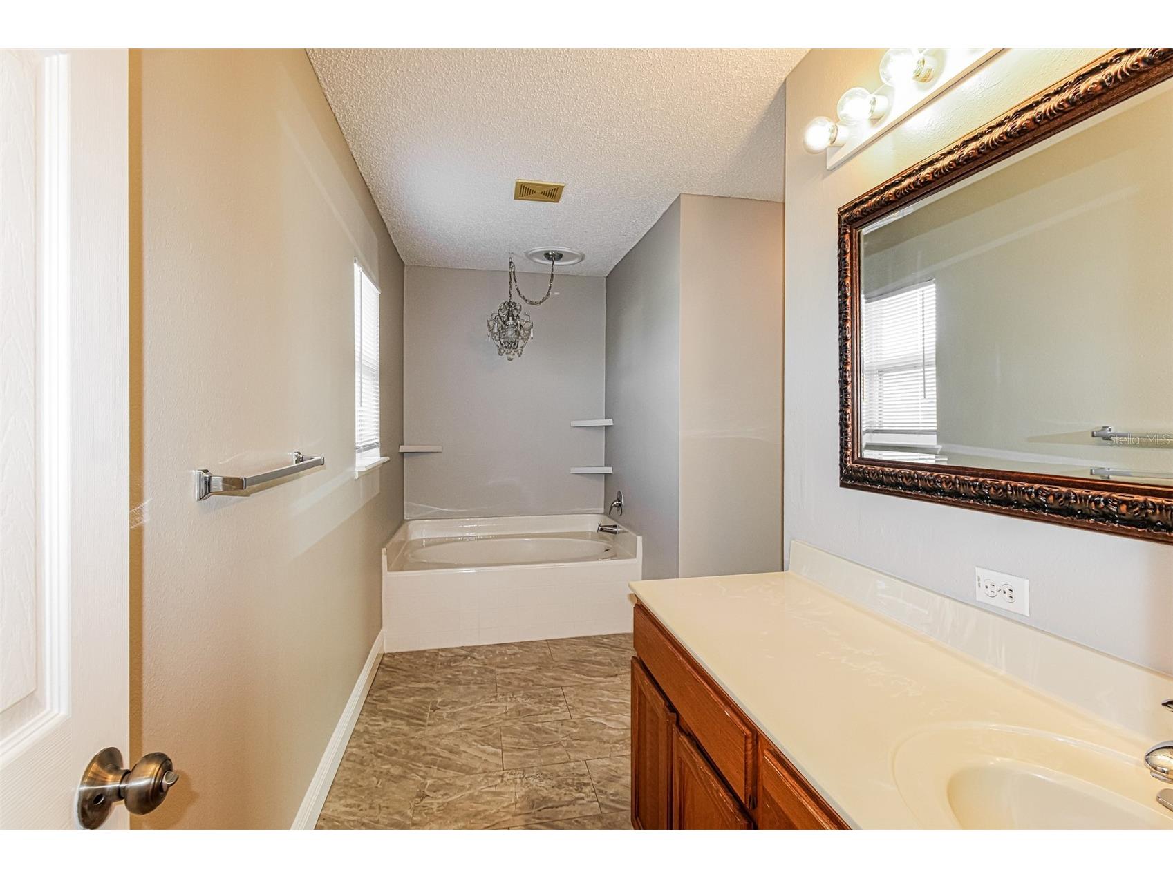 6296 Landover Boulevard Spring Hill FL 34609 TB8500187 image23