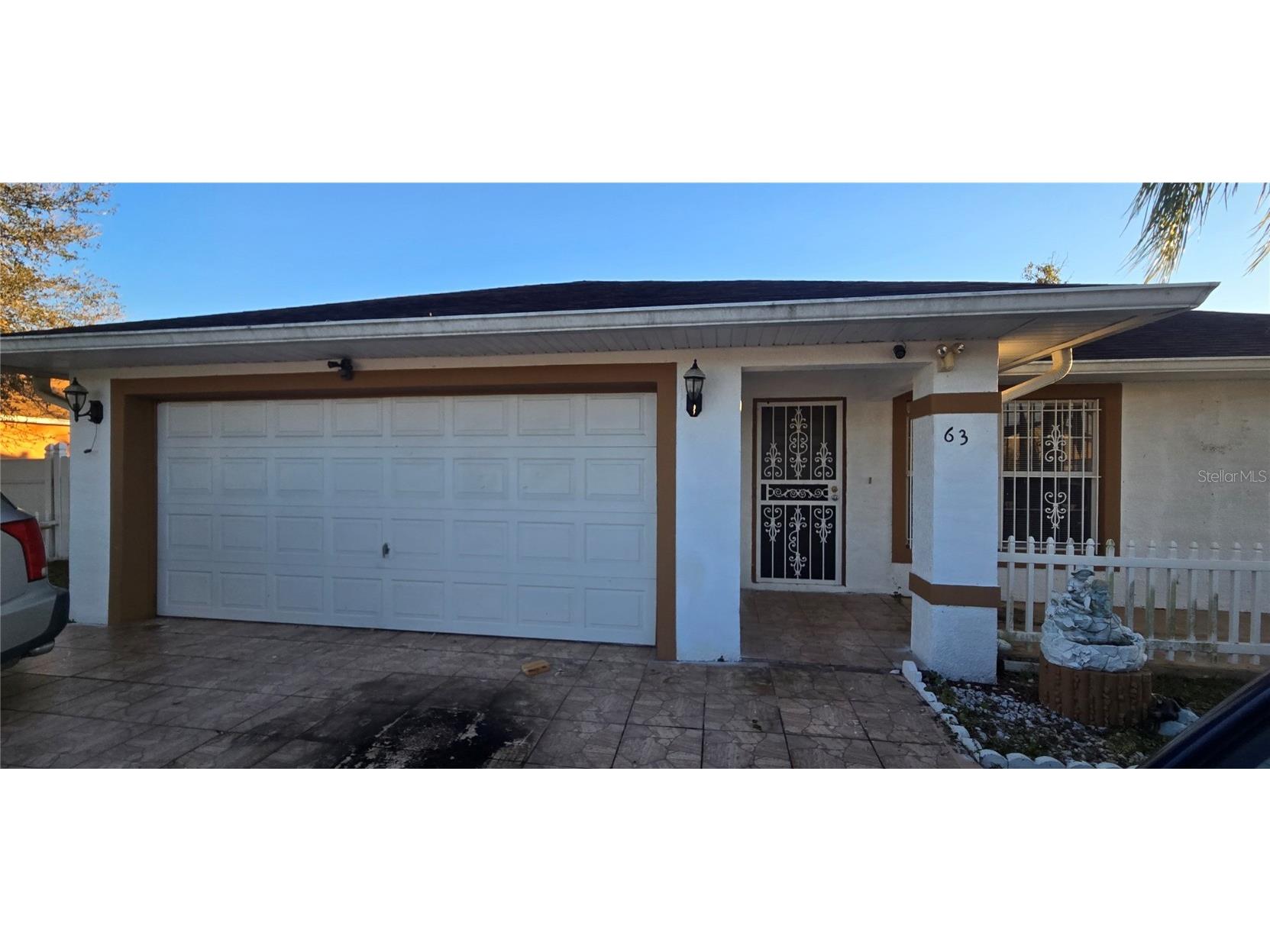 63 Alicante Court Kissimmee FL 34758 S5121243 image1