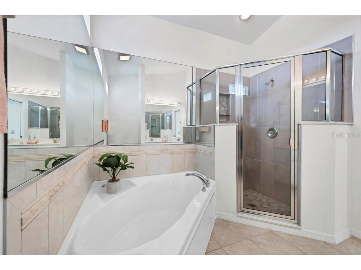 63 Clubhouse Road Rotonda West FL 33947 D6143320 image24