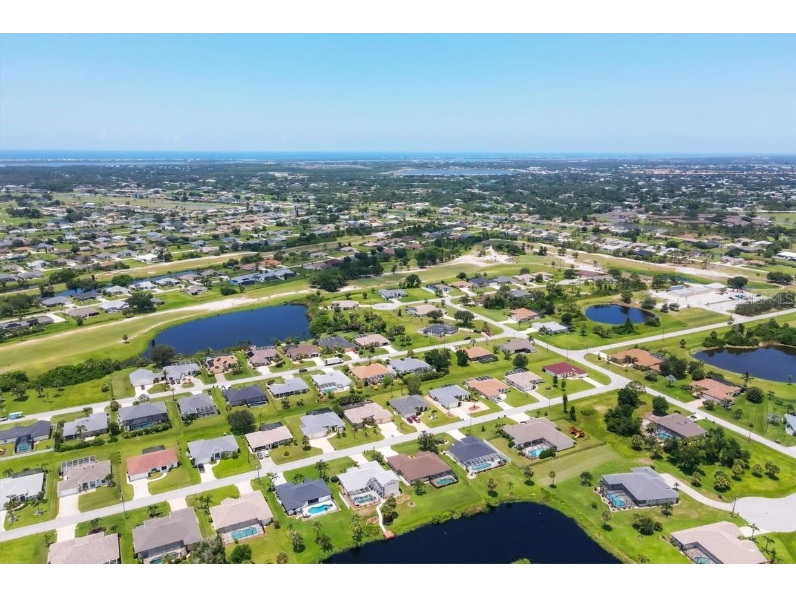 63 Clubhouse Road Rotonda West FL 33947 D6143320 image44