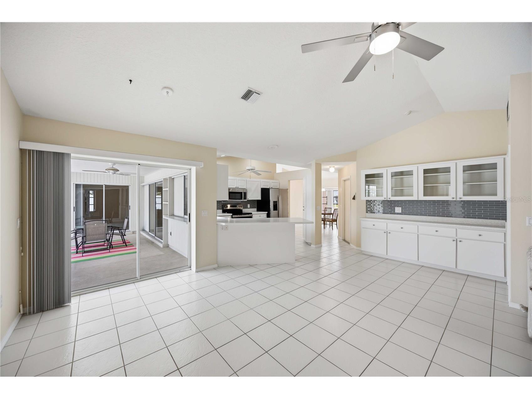 63 Clubhouse Road Rotonda West FL 33947 D6147837 image18