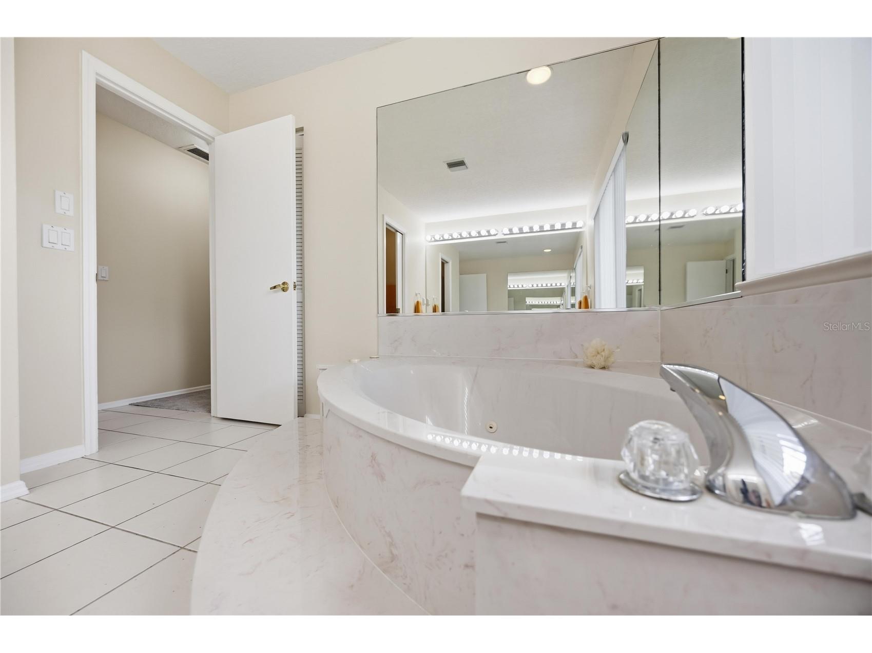 63 Clubhouse Road Rotonda West FL 33947 D6147837 image38