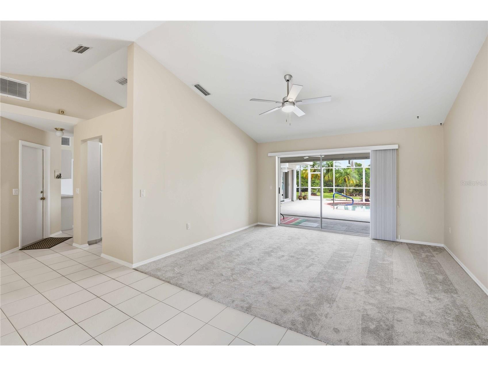 63 Clubhouse Road Rotonda West FL 33947 D6147837 image7
