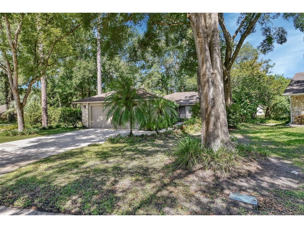 63 Fernwood Trail Deland FL 32724 V4944245 image1