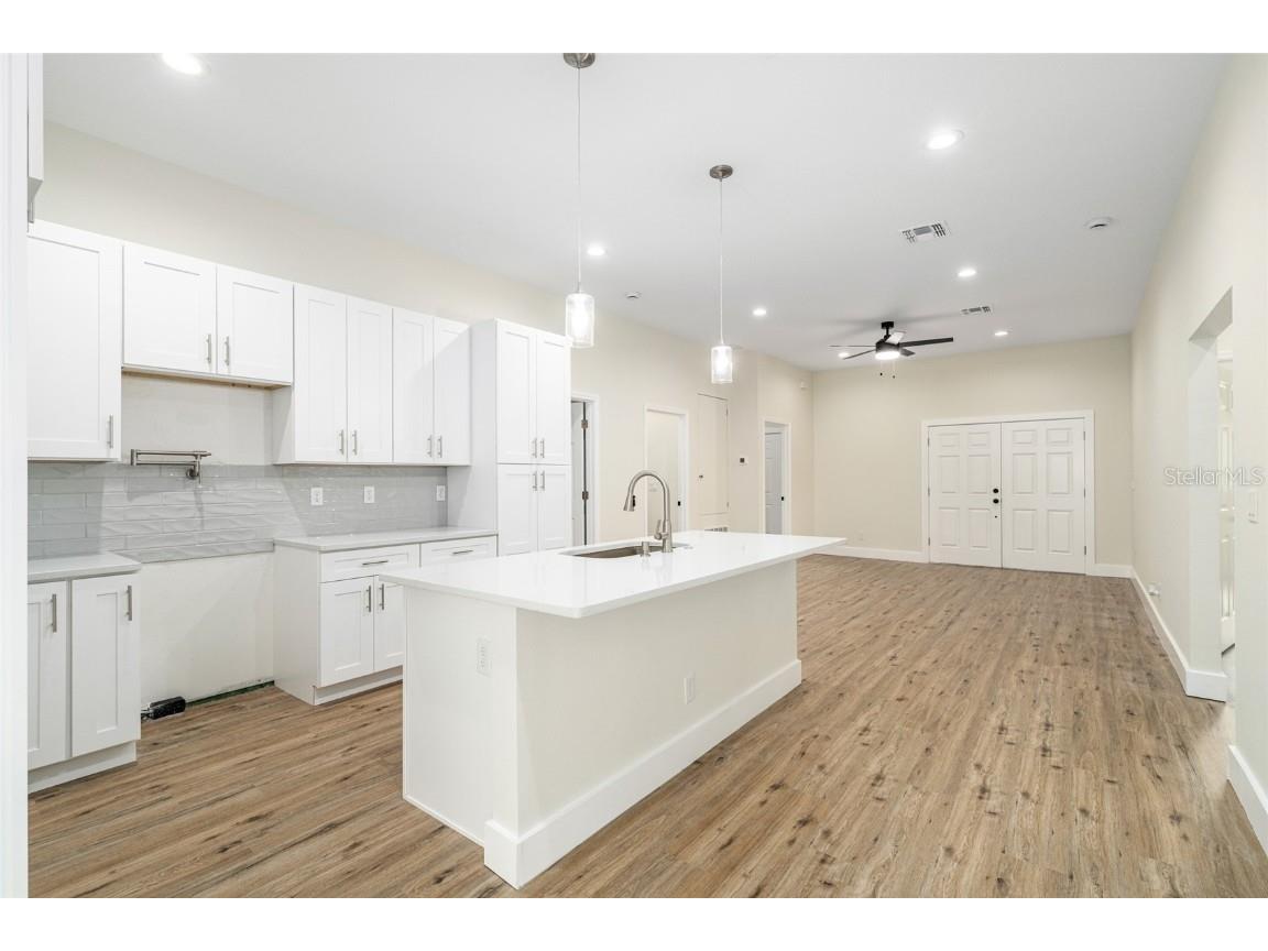 63 Guava Place Drive Ocklawaha FL 32179 OM708819 image13