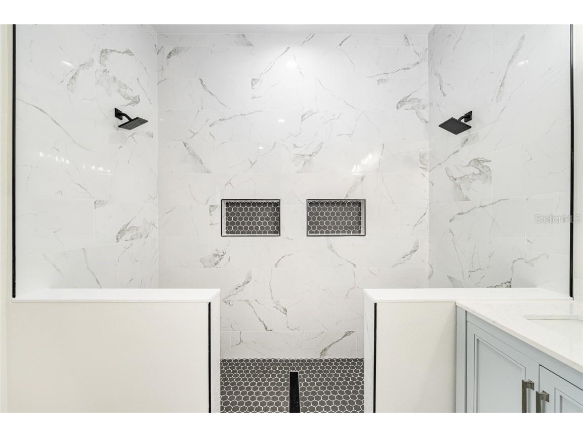 63 Guava Place Drive Ocklawaha FL 32179 OM708819 image17