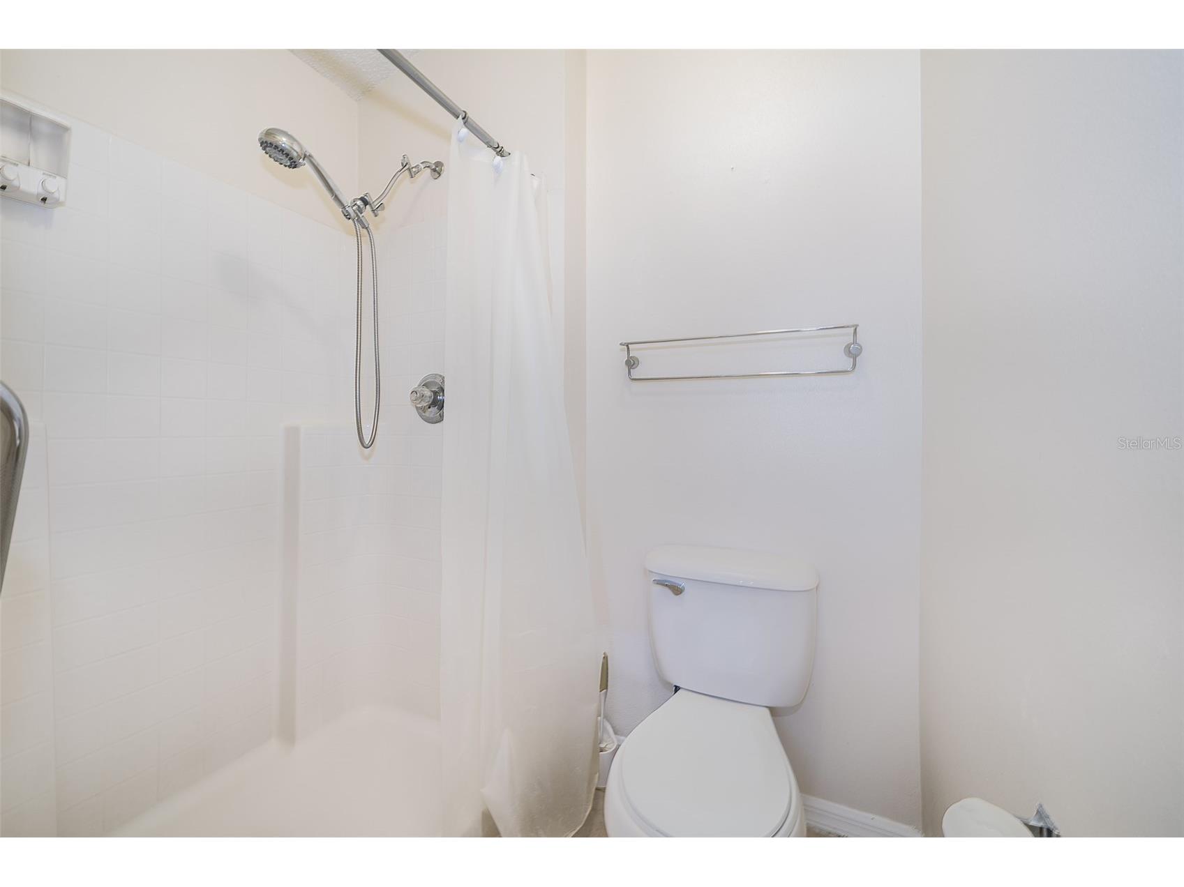 63 Jett Loop Apopka FL 32712 O6408530 image16