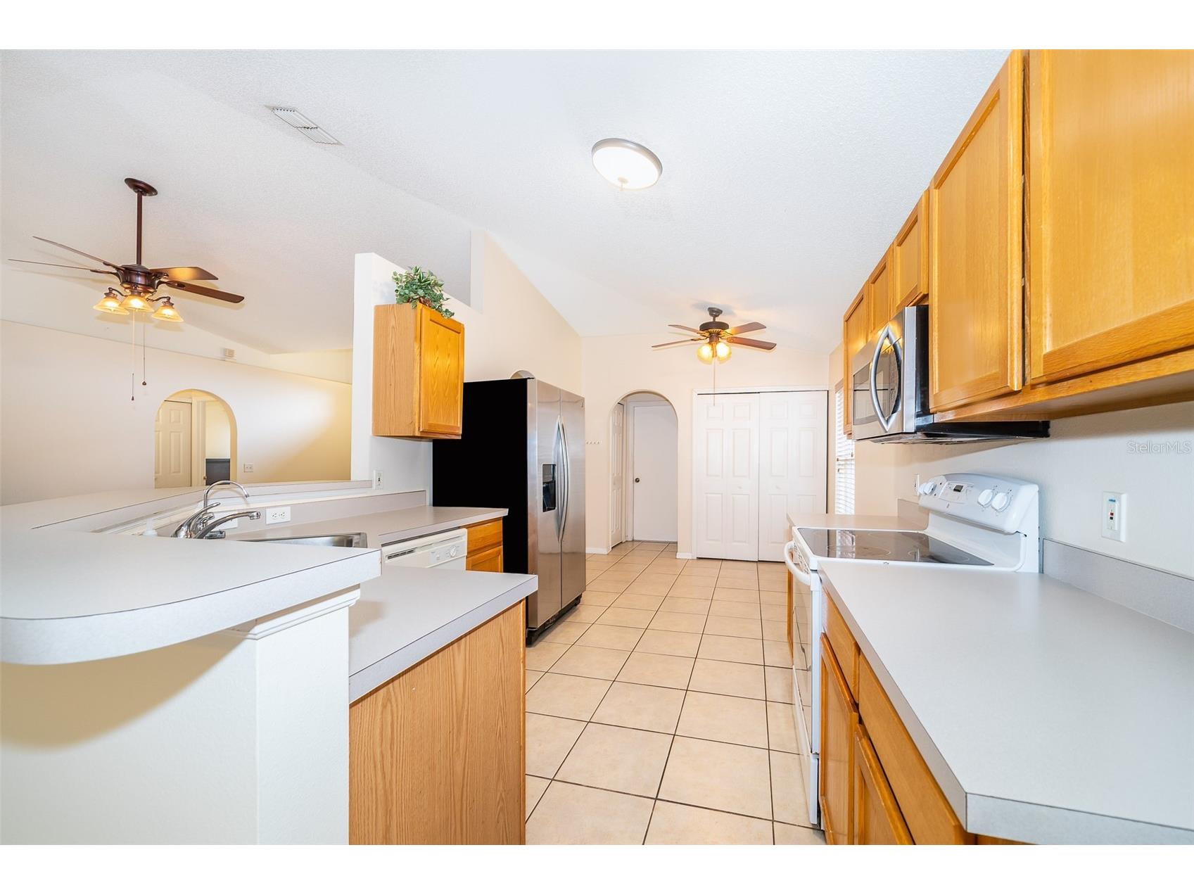 63 Jett Loop Apopka FL 32712 O6408530 image3