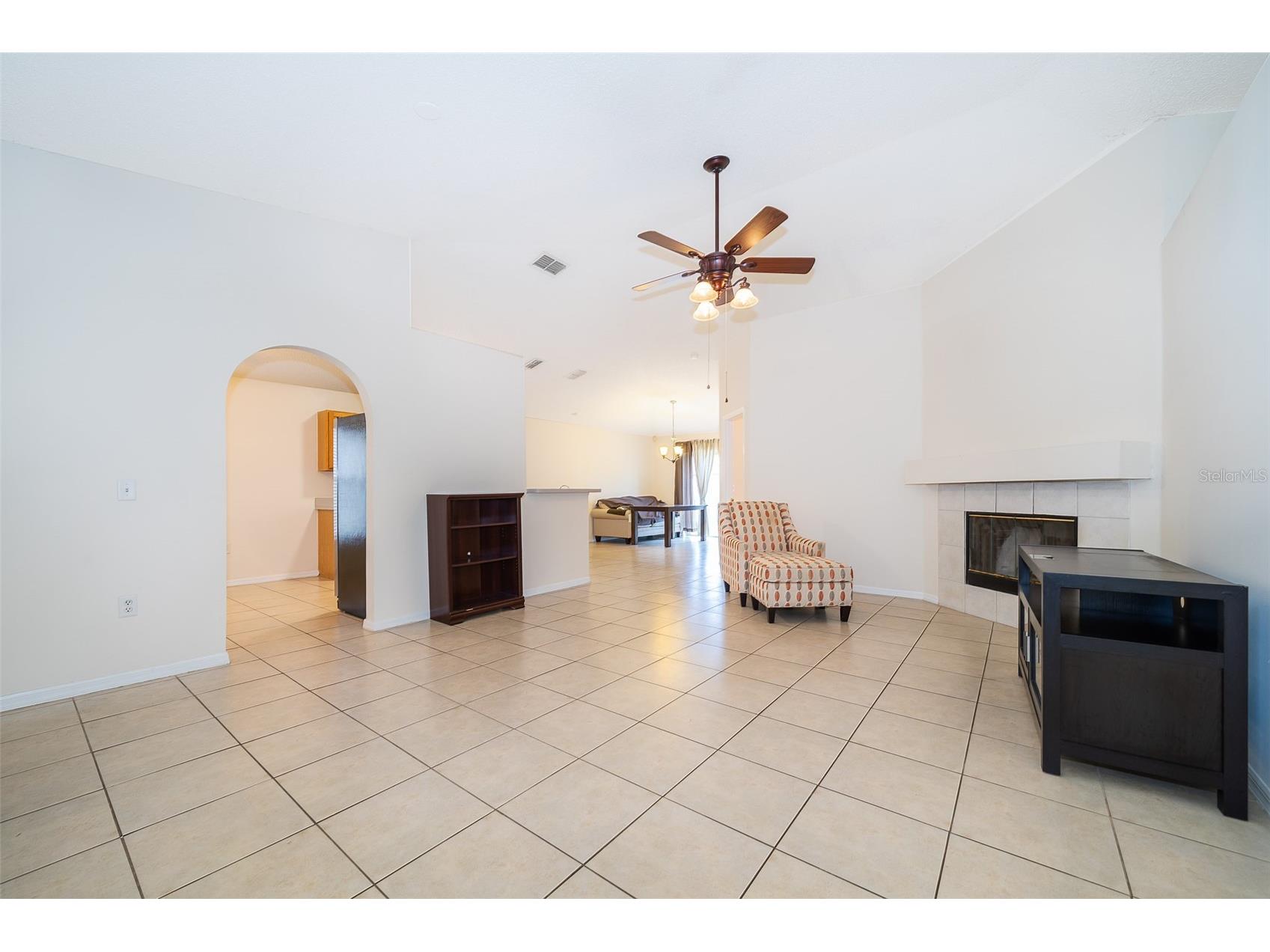 63 Jett Loop Apopka FL 32712 O6408530 image4