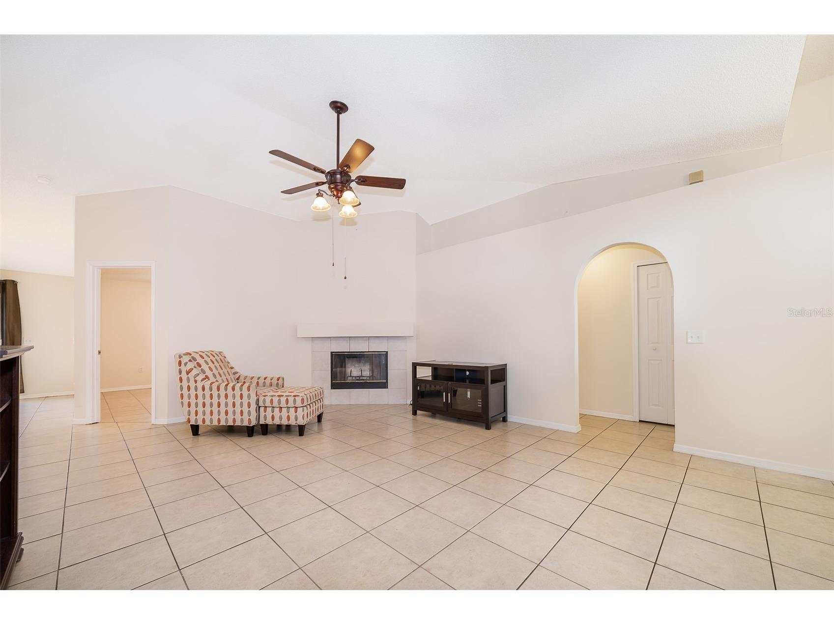 63 Jett Loop Apopka FL 32712 O6408530 image5