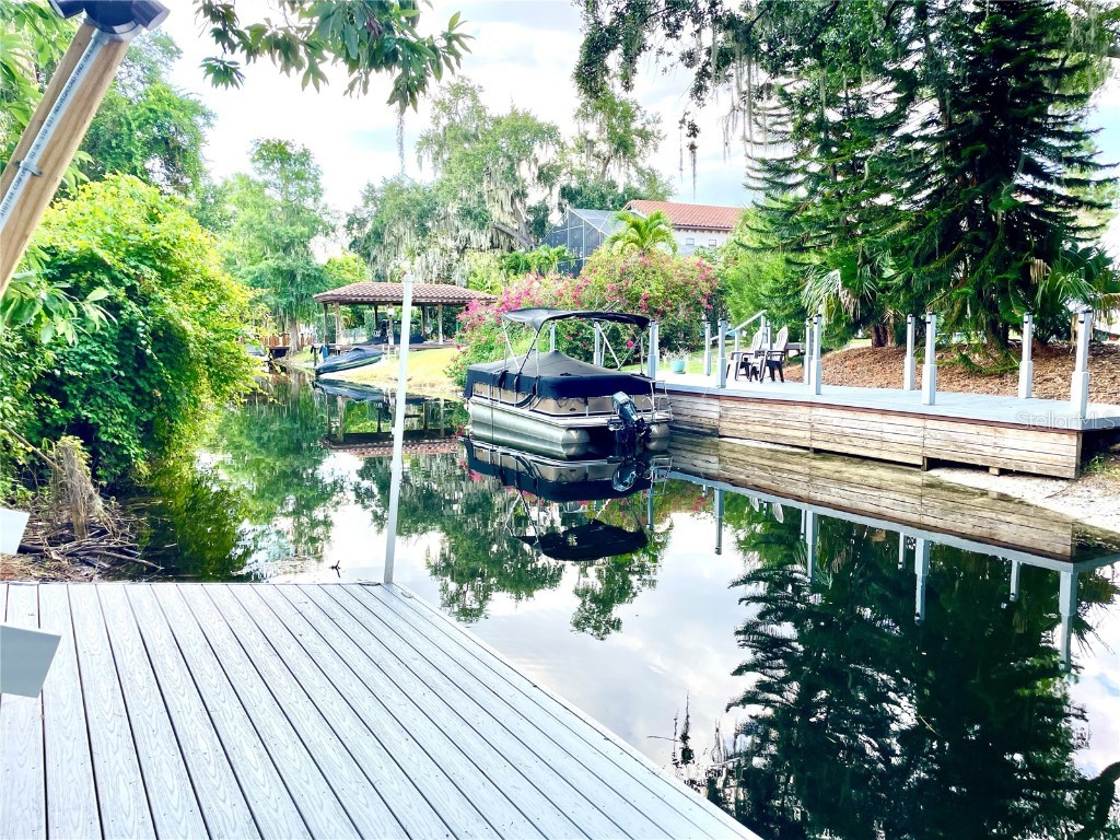 63 Main Street Windermere FL 34786 - CANAL TO LAKE DOWN O6196963 image1