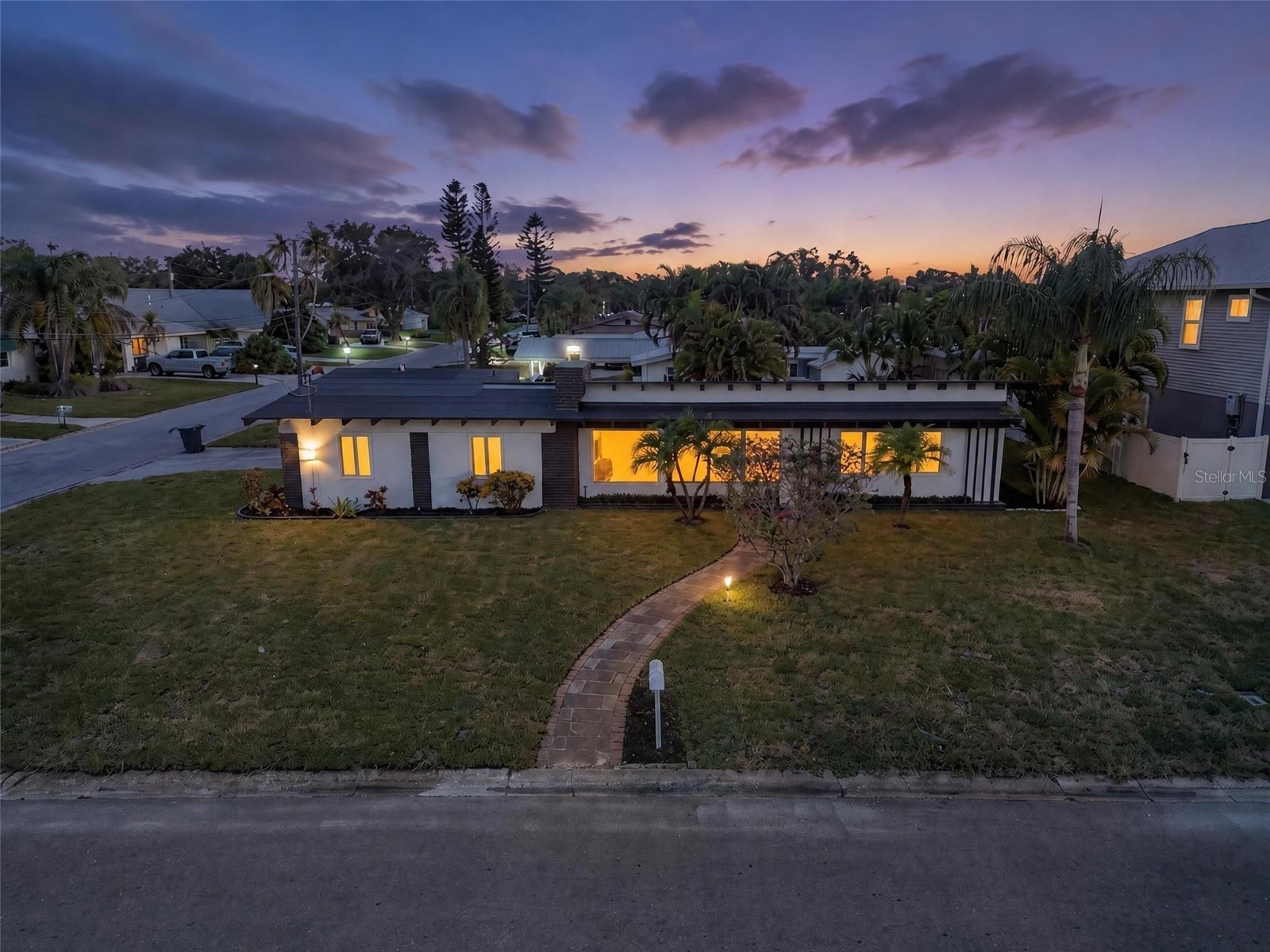 63 Palm Boulevard Dunedin FL 34698 TB8524166 image41
