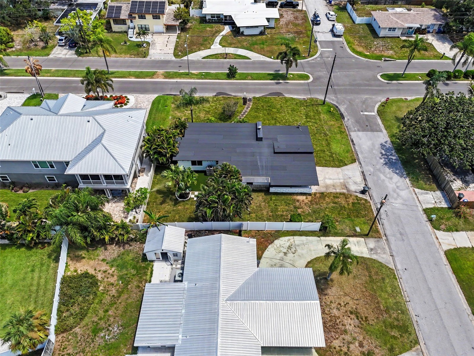 63 Palm Boulevard Dunedin FL 34698 TB8524166 image50