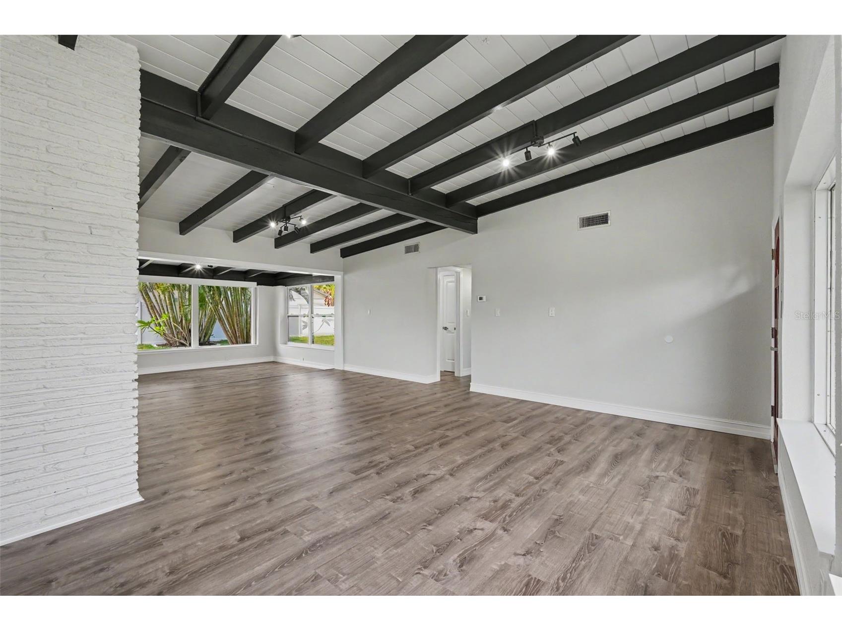 63 Palm Boulevard Dunedin FL 34698 TB8524166 image8