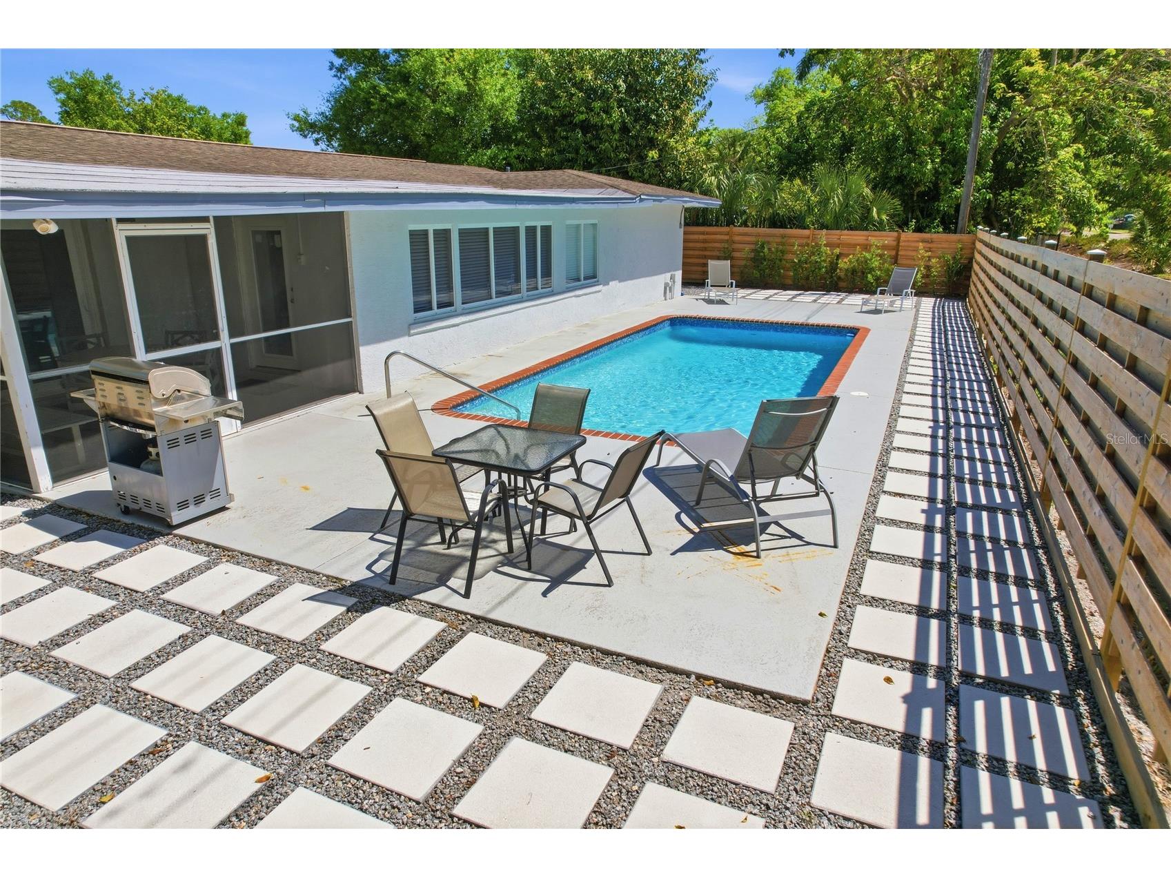 630 Corwood Drive Sarasota FL 34234 A4690643 image15