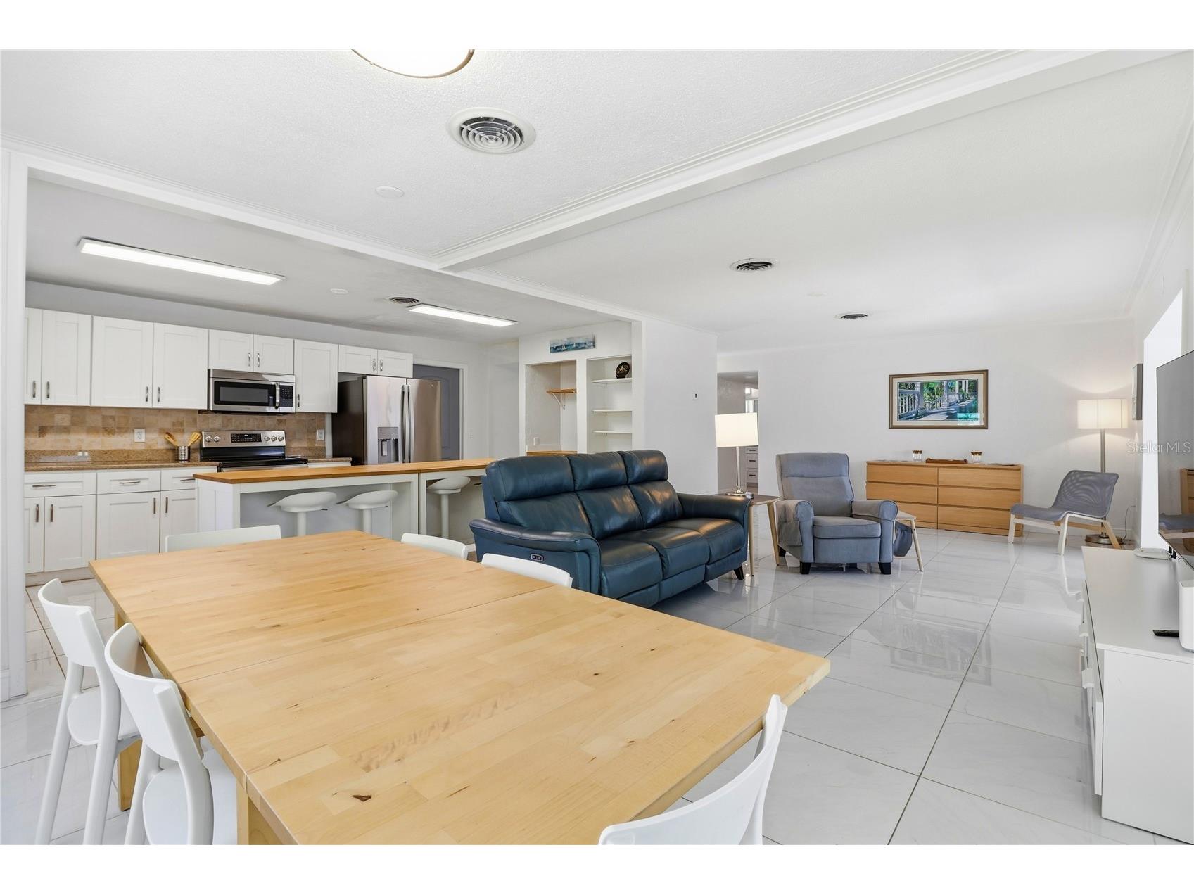 630 Corwood Drive Sarasota FL 34234 A4690643 image31