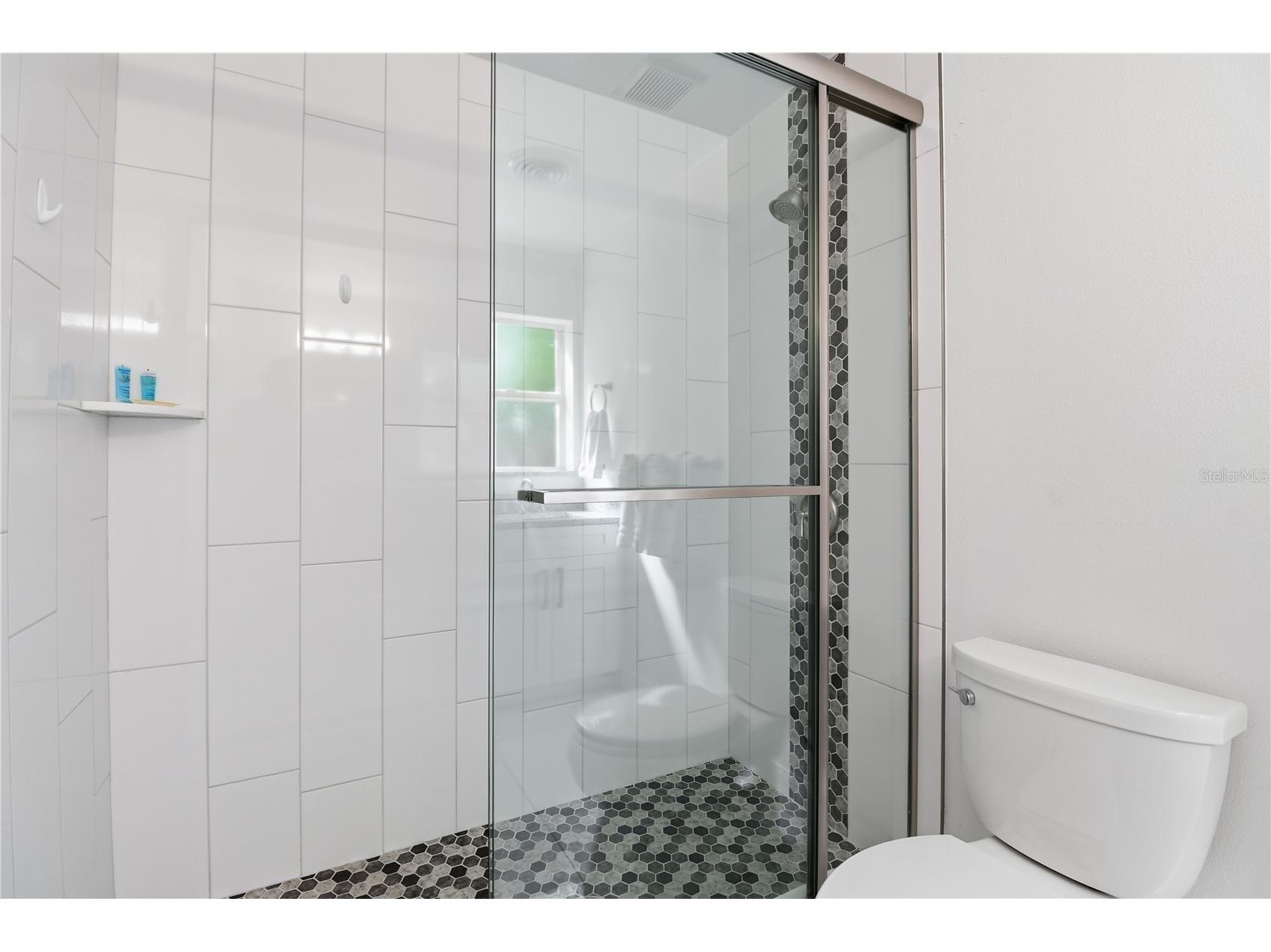 630 Corwood Drive Sarasota FL 34234 A4690643 image39