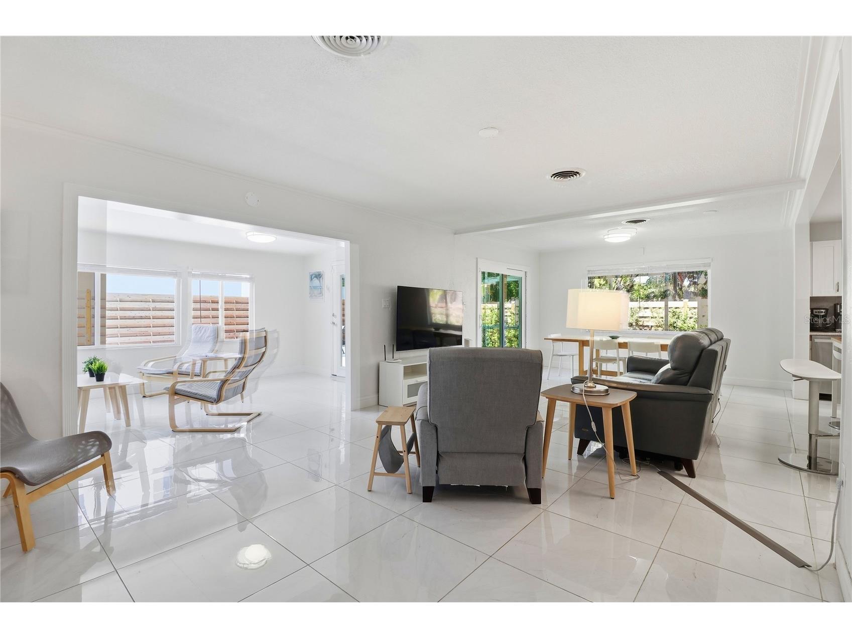 630 Corwood Drive Sarasota FL 34234 A4690643 image54