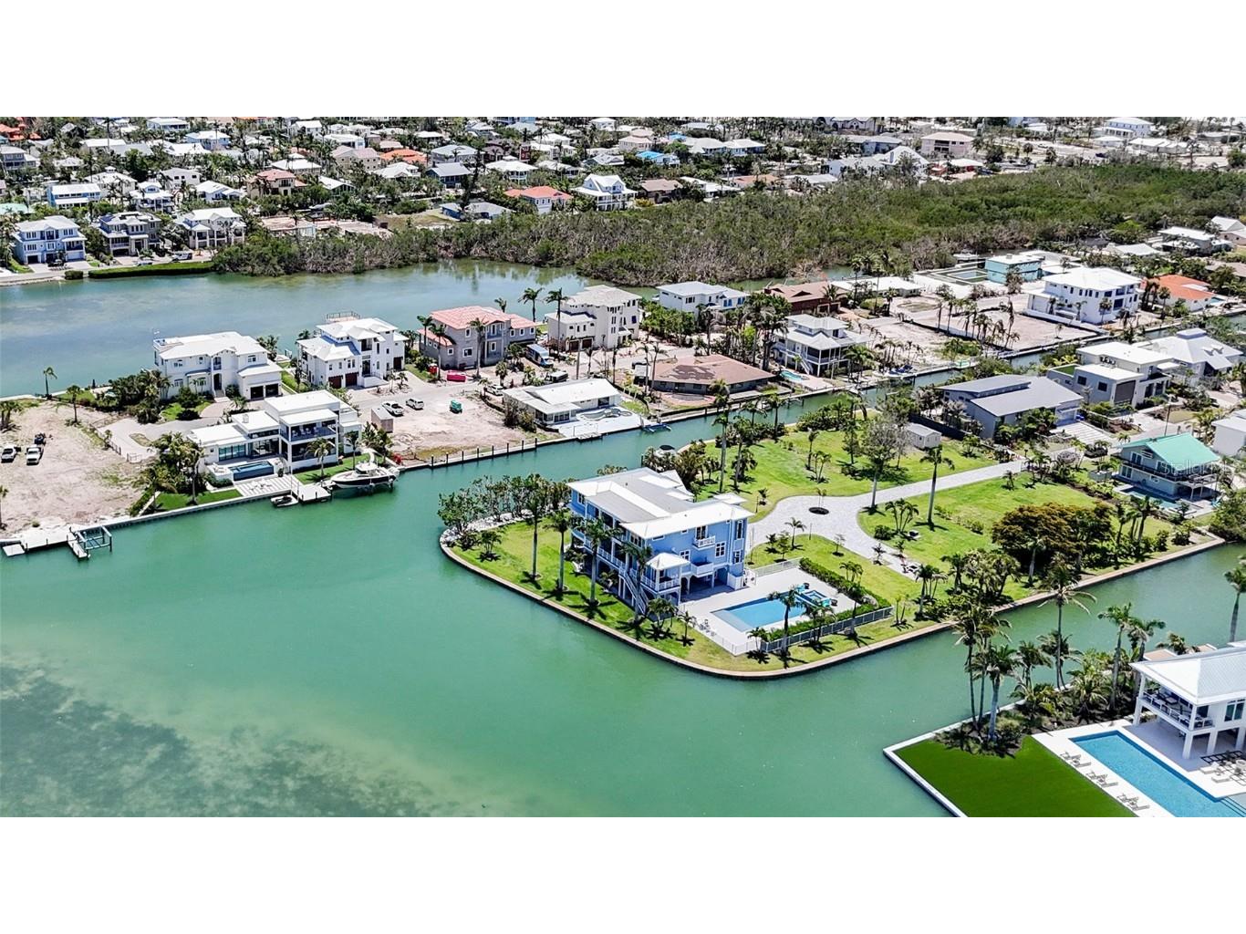 630 De Narvaez Drive Longboat Key FL 34228 A4653251 image3