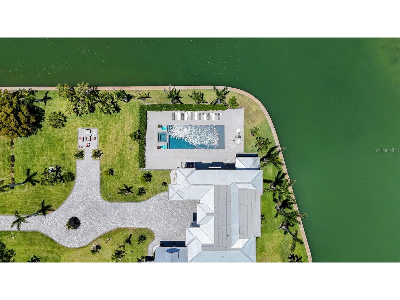 630 De Narvaez Drive Longboat Key FL 34228 A4653251 image7