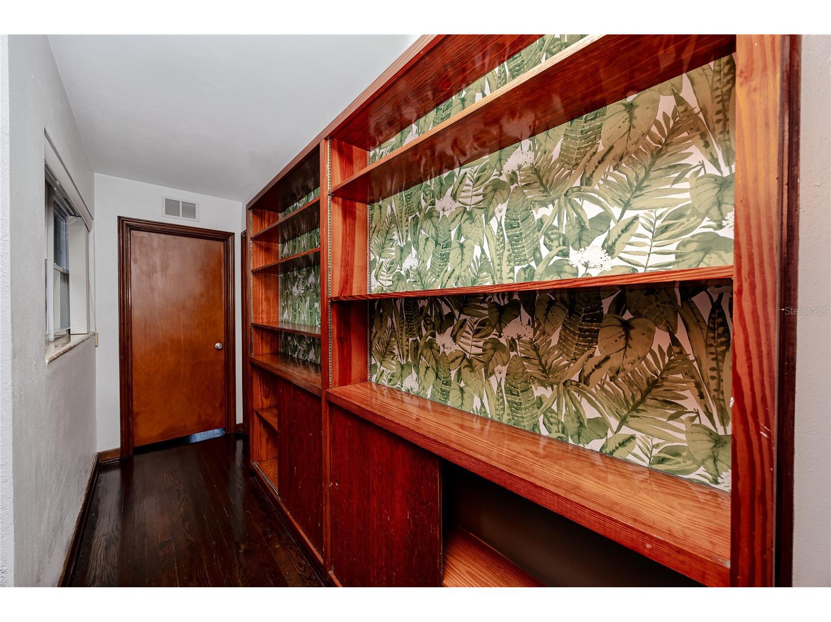 630 Jasmine Way S Saint Petersburg FL 33705 TB8504812 image21