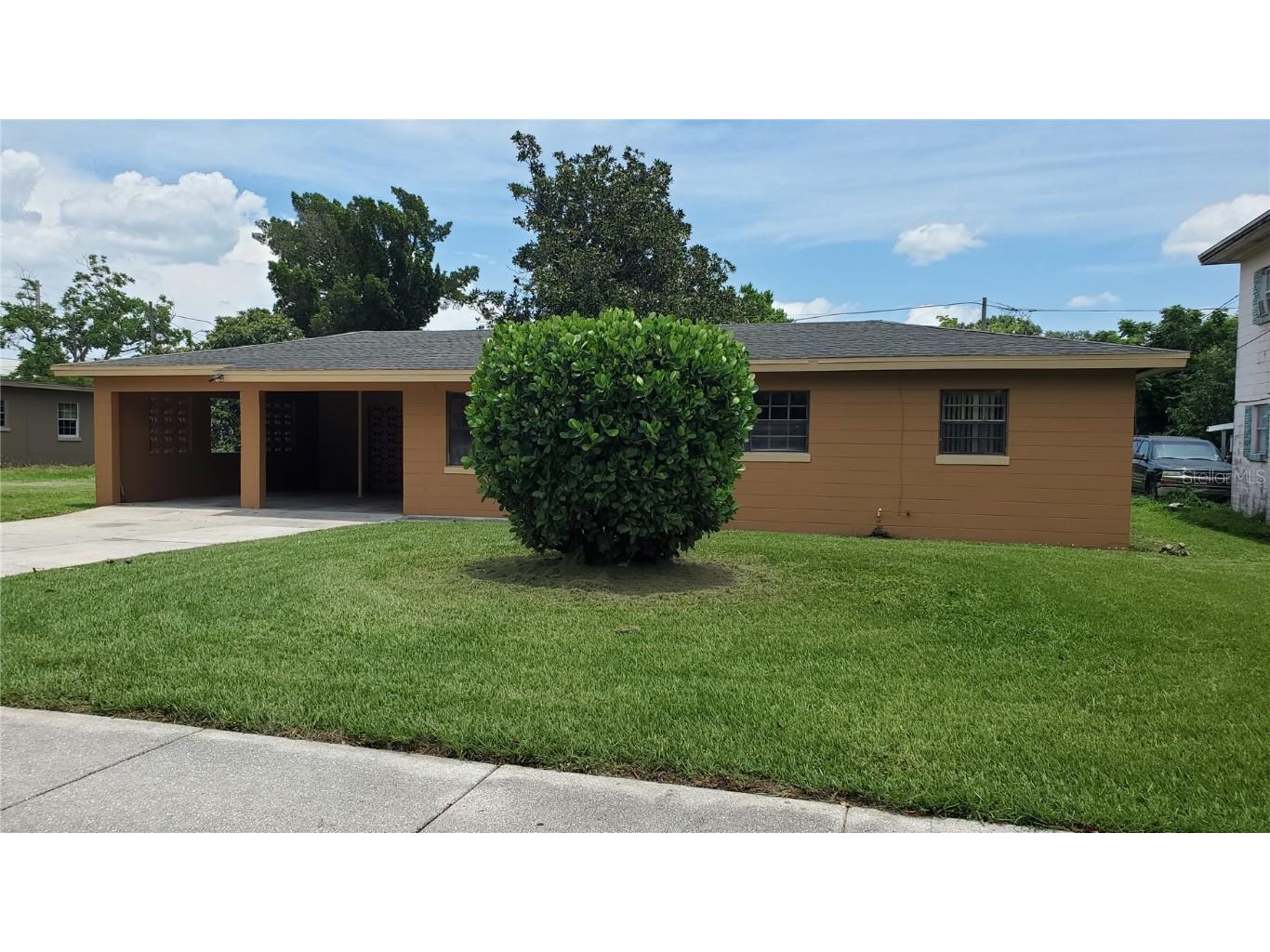 630 Lincoln Ave Lake Wales FL 33853 O6121524 image1