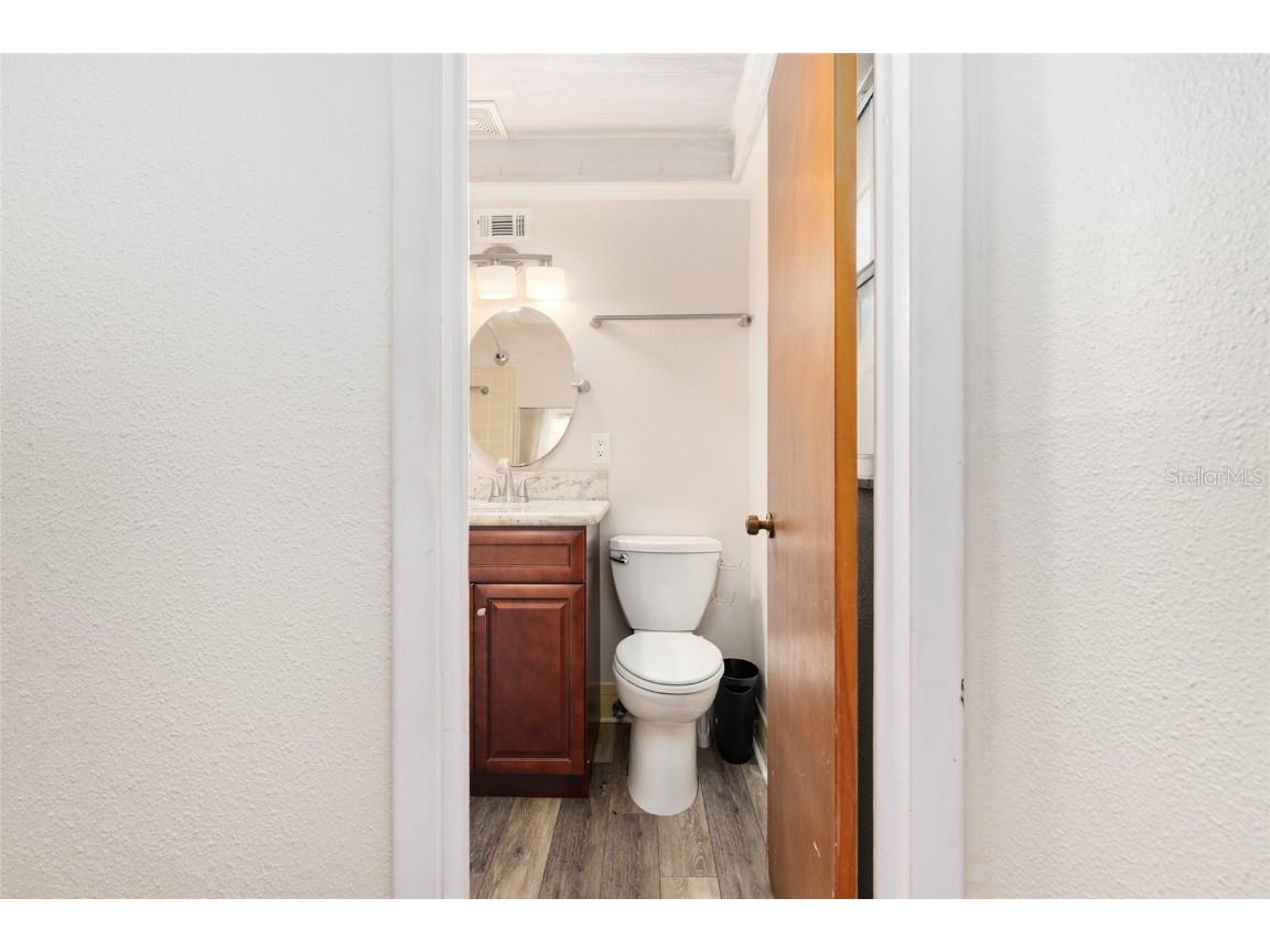 630 NW 34th Street Gainesville FL 32607 GC534777 image24