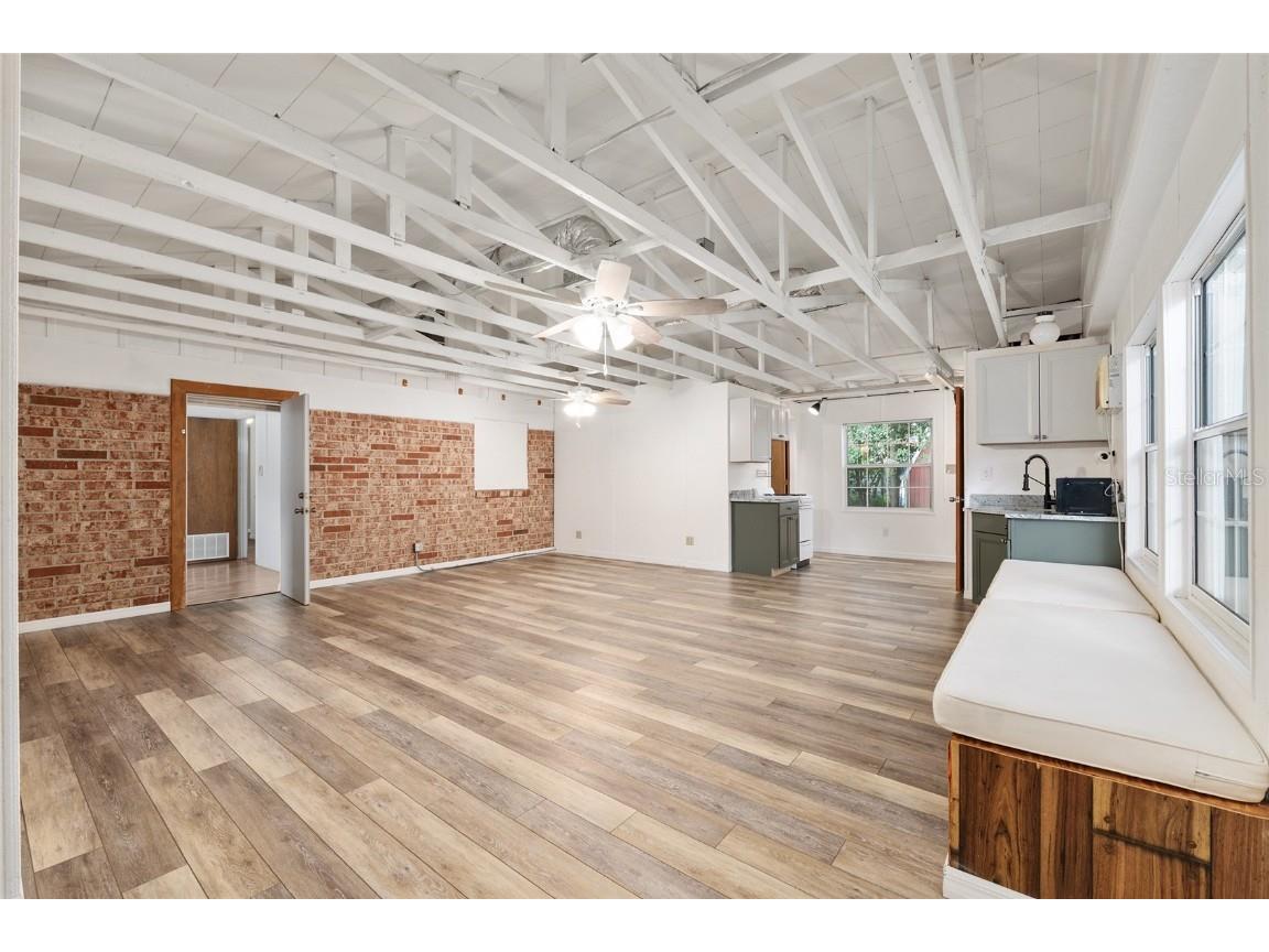 630 NW 34th Street Gainesville FL 32607 GC534777 image42