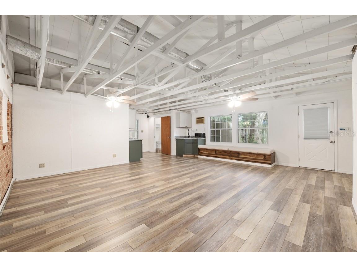 630 NW 34th Street Gainesville FL 32607 GC534777 image5