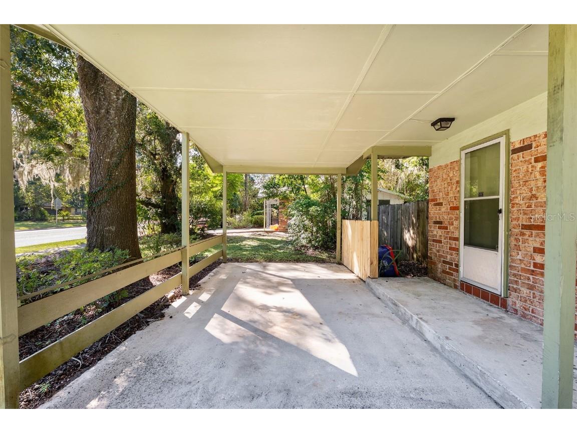630 NW 34th Street Gainesville FL 32607 GC534777 image55