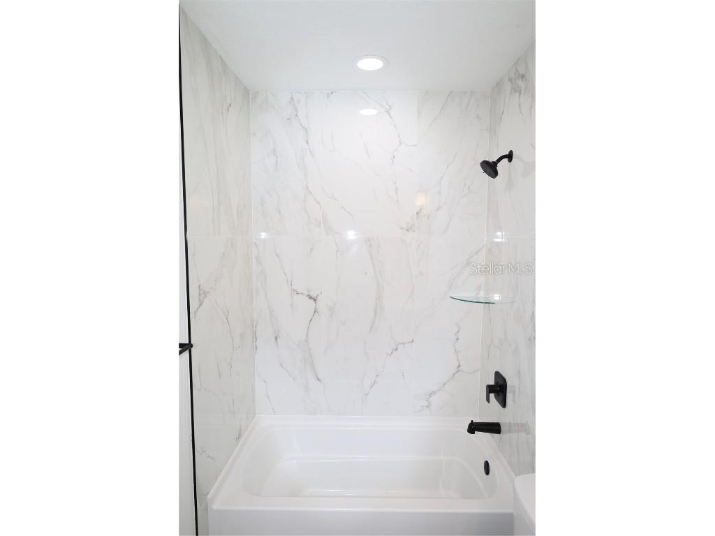 630 S Adelle Avenue Deland FL 32720 V4946245 image22