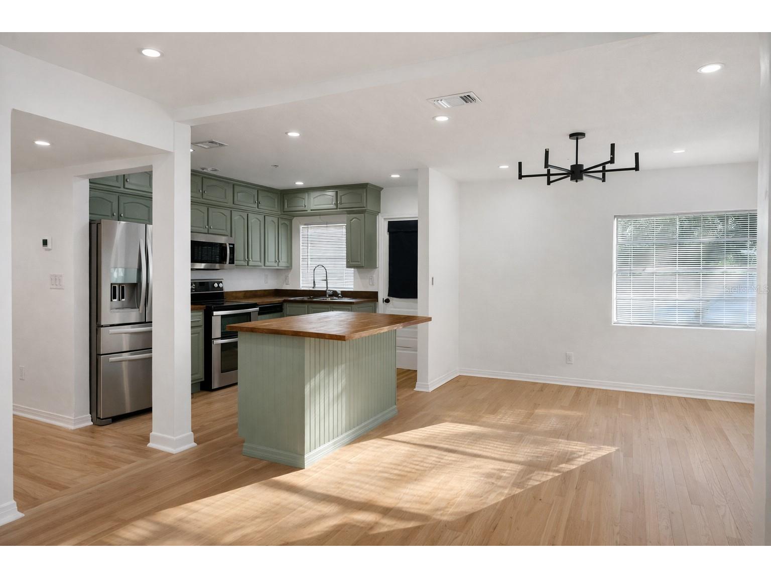 630 Tam O Shanter Drive Orlando FL 32803 - LAKE UNDERHILL O6404502 image3