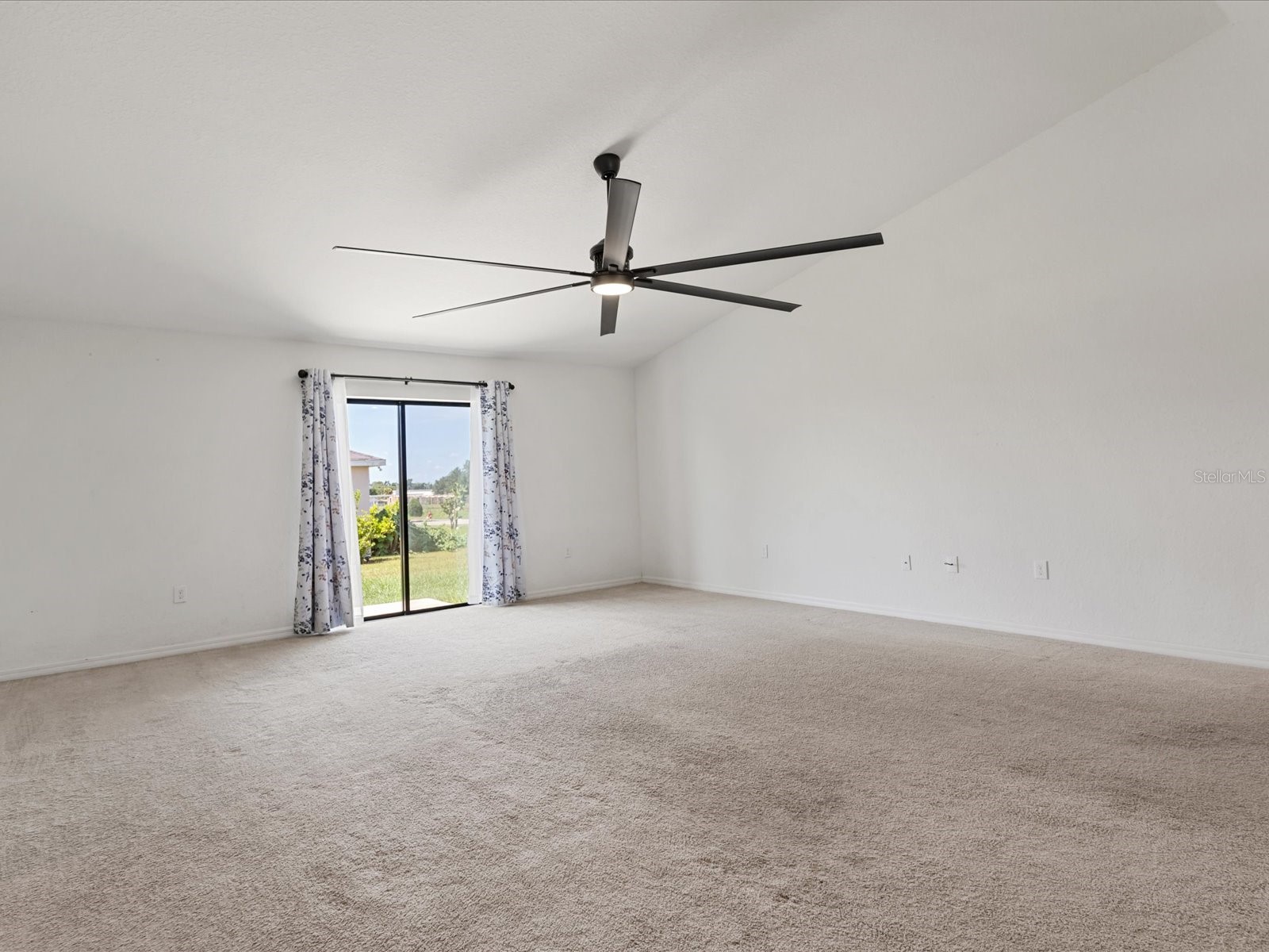 630 Valencia Court Dundee FL 33838 P4937297 image8