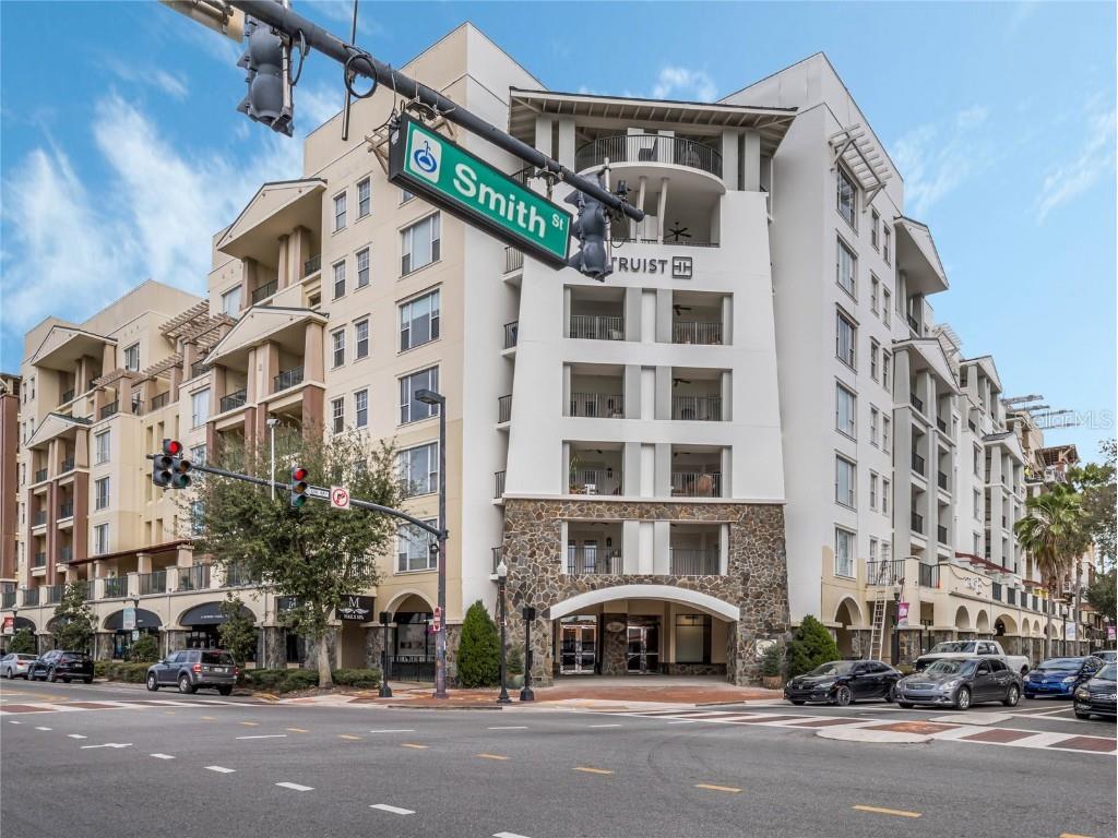 630 Vassar Street #2205 Orlando FL 32804 O6183574 image1