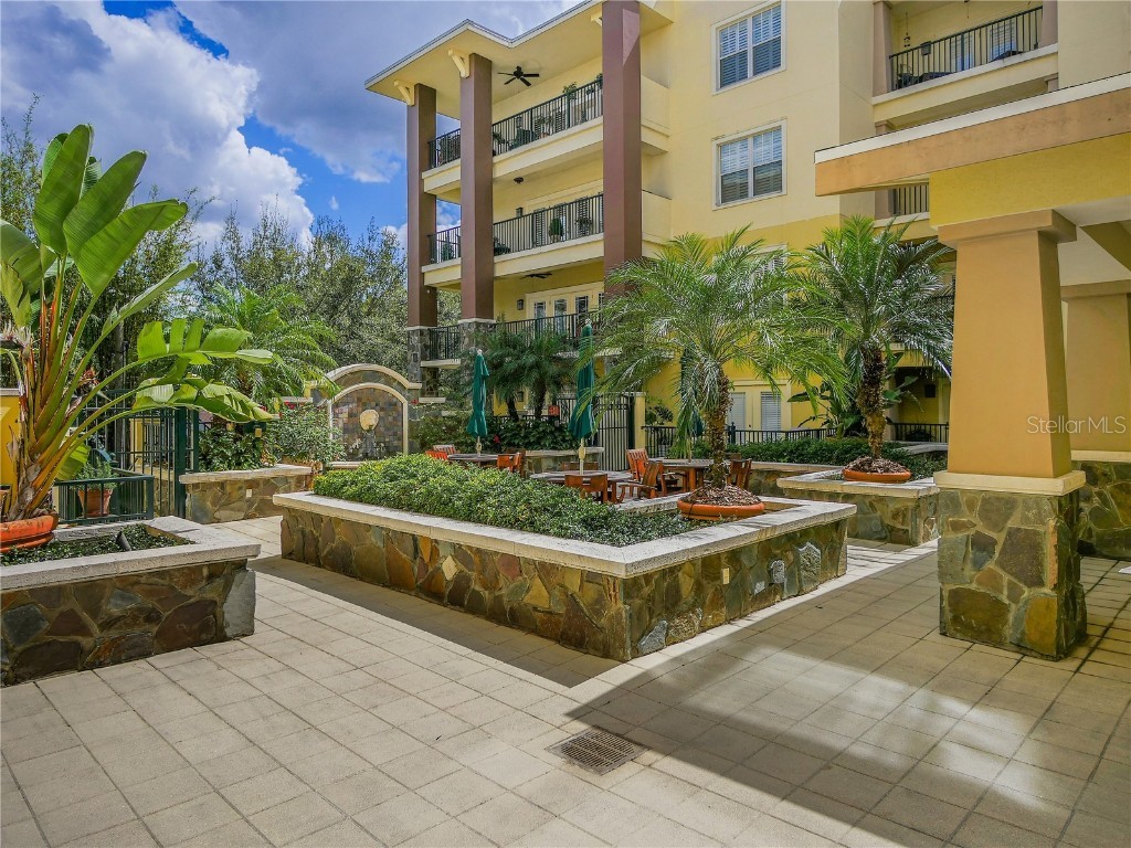 630 Vassar Street #2406 Orlando FL 32804 J960546 image1