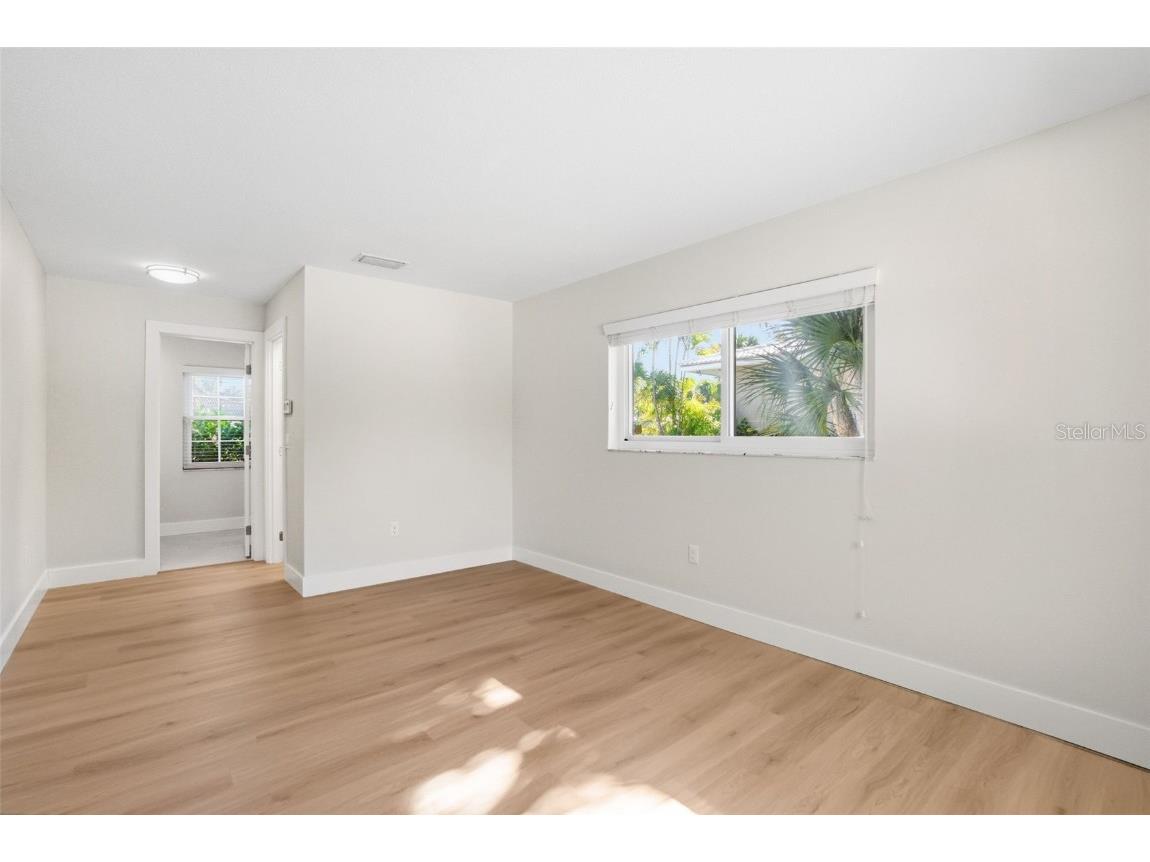 630 Venice Lane Sarasota FL 34242 A4669940 image17