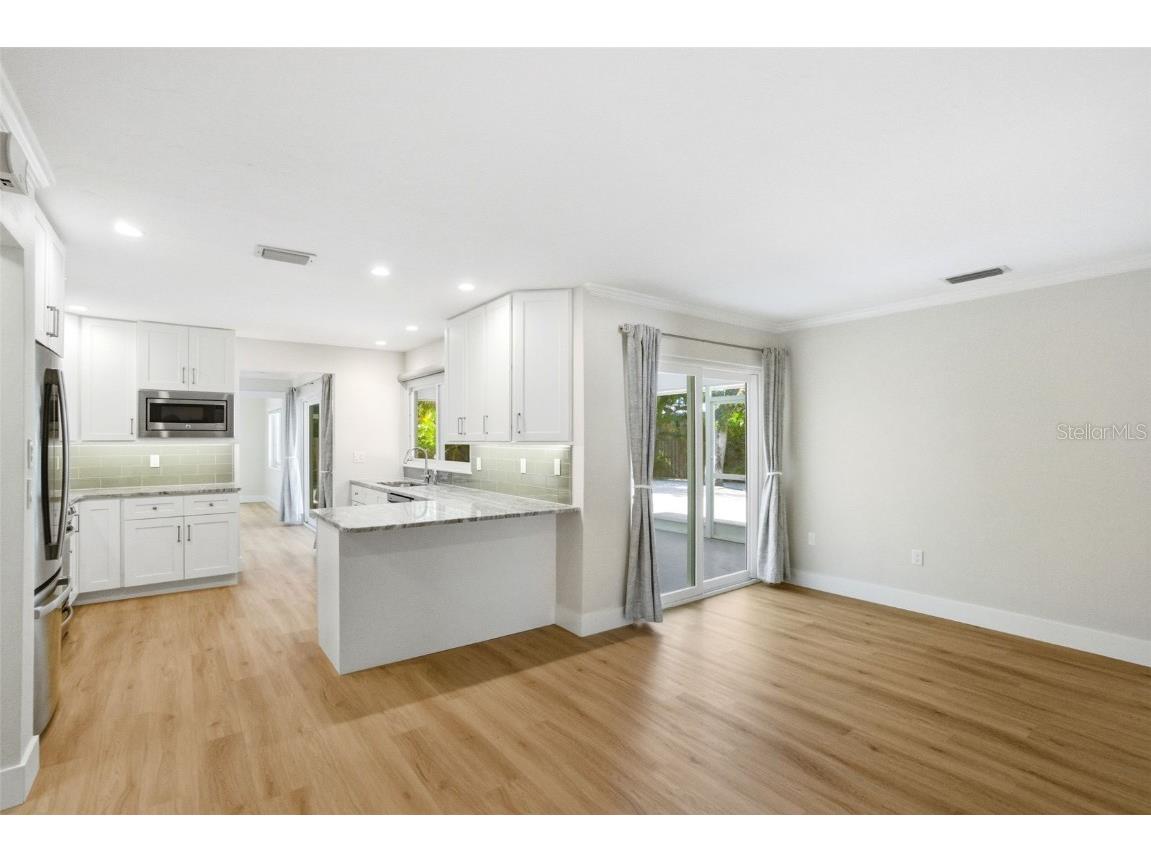 630 Venice Lane Sarasota FL 34242 A4669940 image28