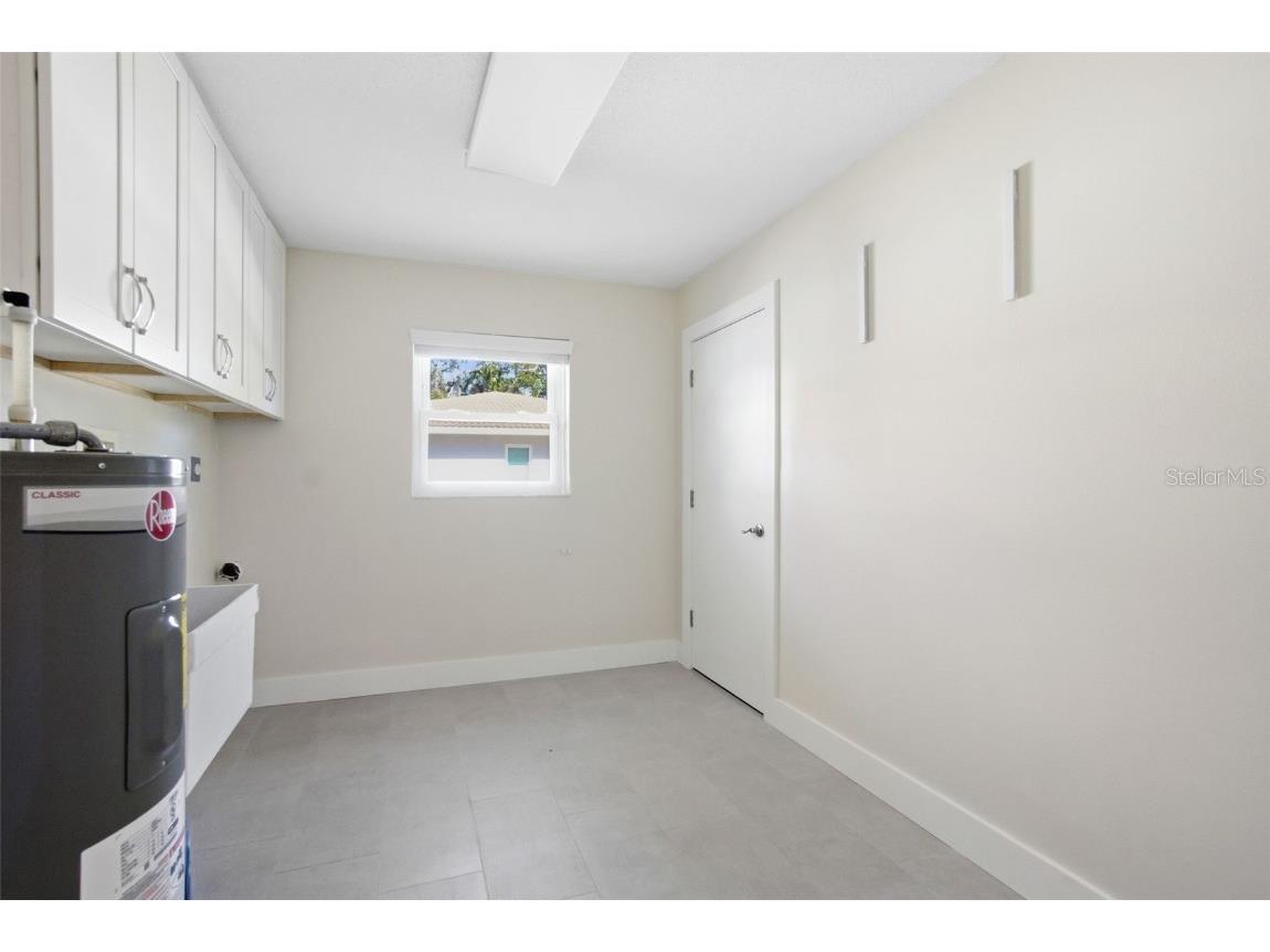 630 Venice Lane Sarasota FL 34242 A4669940 image41